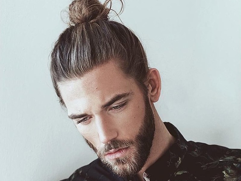 100 kiểu tóc buộc nam đẹp nhất dành cho phái mạnh lãng tử cuốn hút và  đầy nam tính  BlogAnChoi