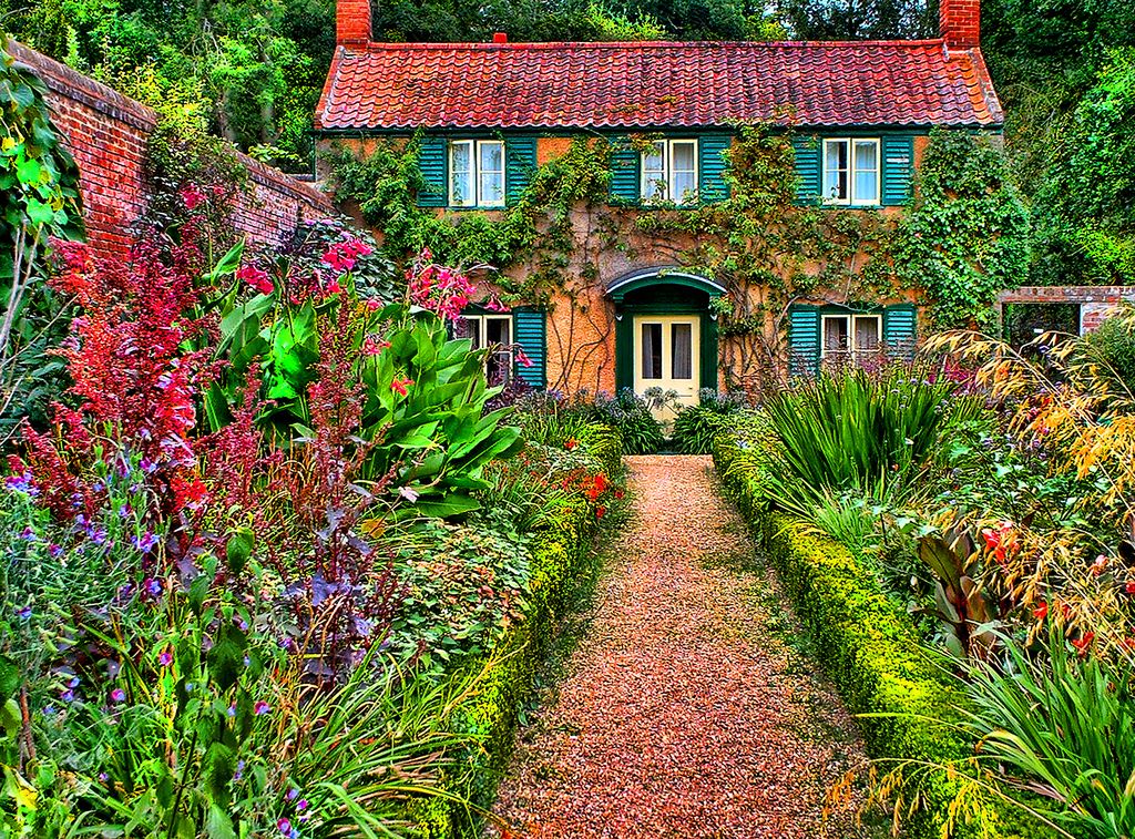 Hình ảnh vườn hoa ngôi nhà vintage