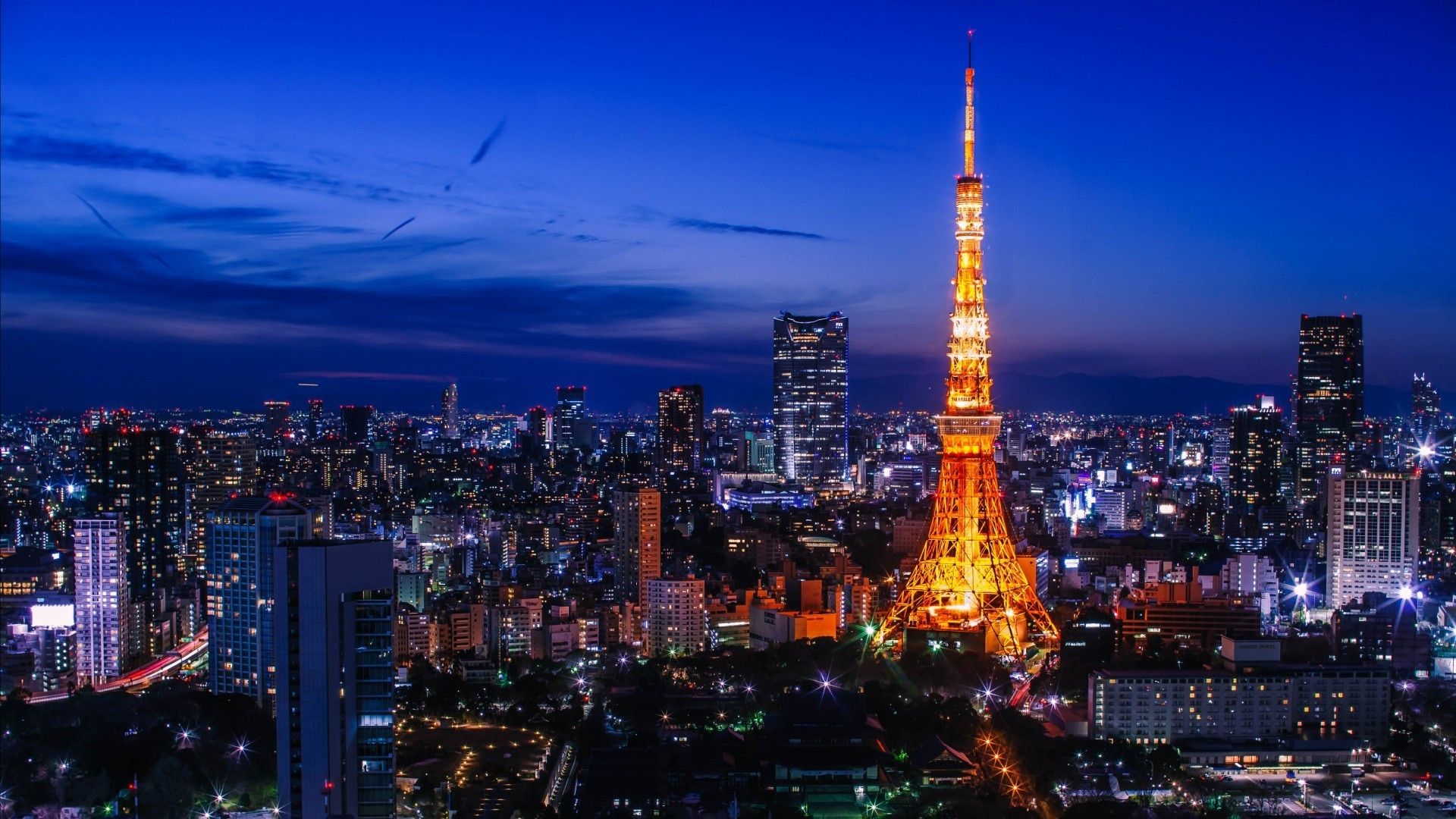 Ảnh đẹp tháp Tokyo buổi tối mùa đông