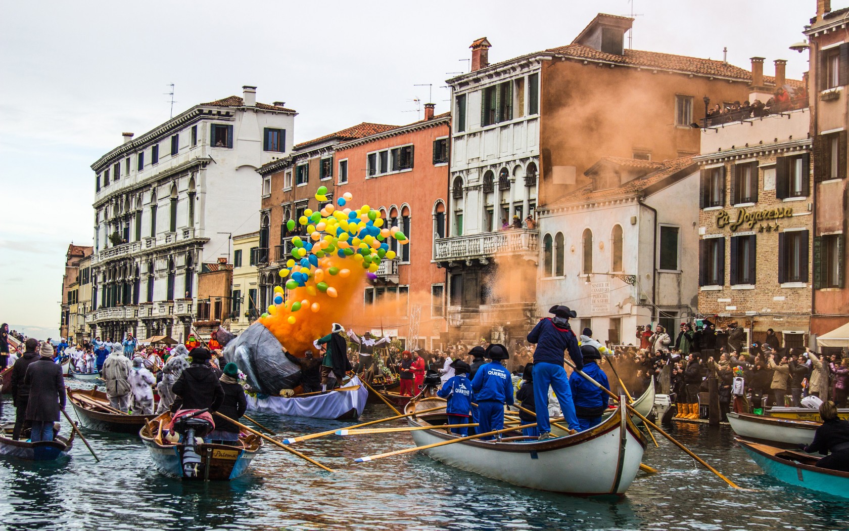 Ảnh lễ hội Carnival độc đáo tại Venice