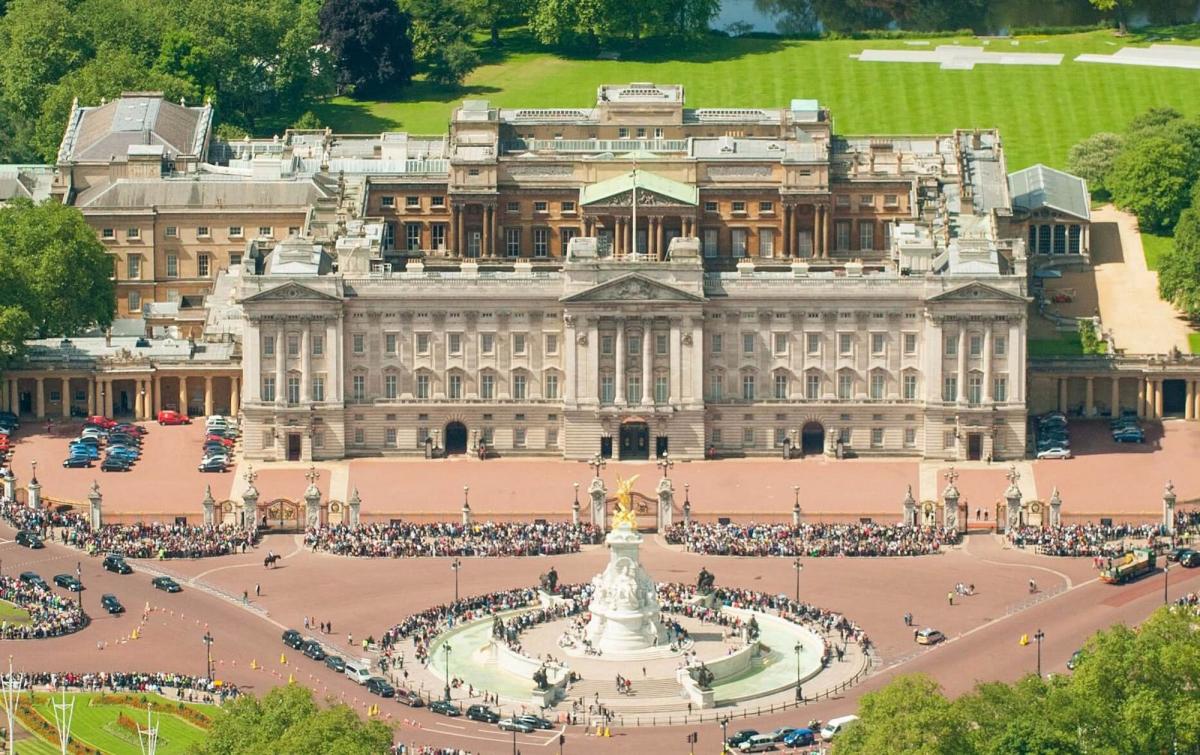 Ảnh cung điện Buckingham cực đẹp