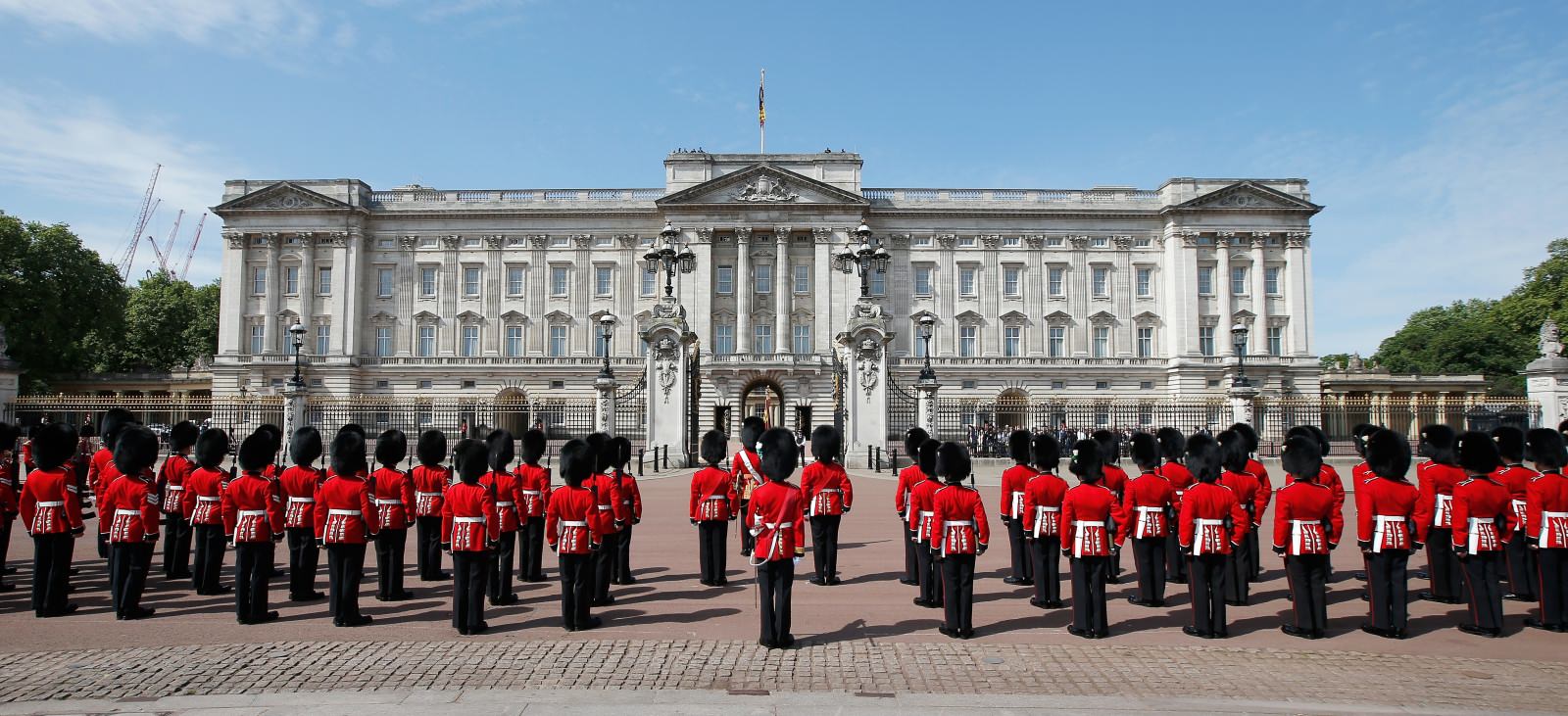 Hình ảnh đẹp ấn tượng về cung điện Buckingham