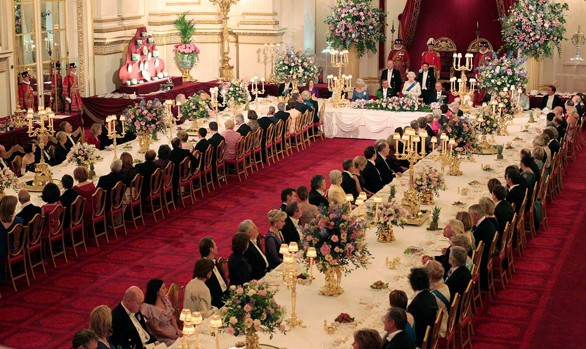 Hình ảnh yến tiệc tại cung điện Buckingham