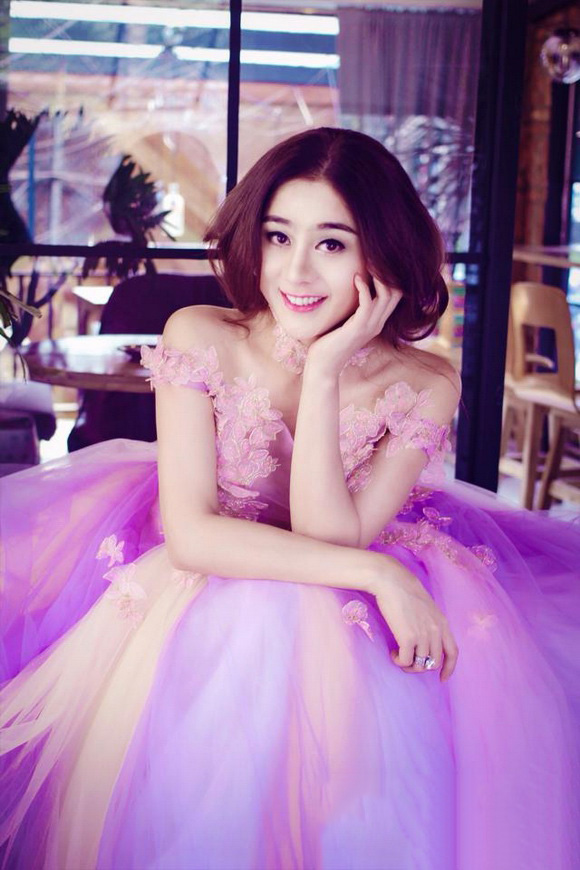 Hình ảnh công chúa Lâm Khánh Chi đẹp