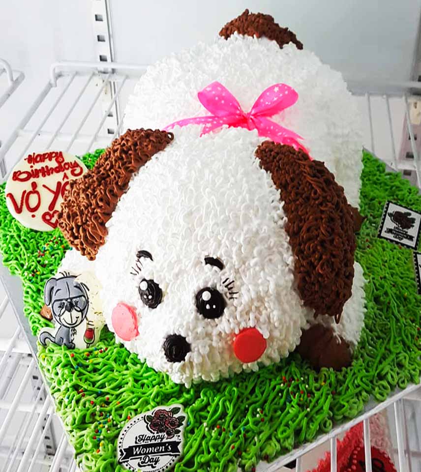 Hình ảnh bánh kem sinh nhật con chó đáng yêu